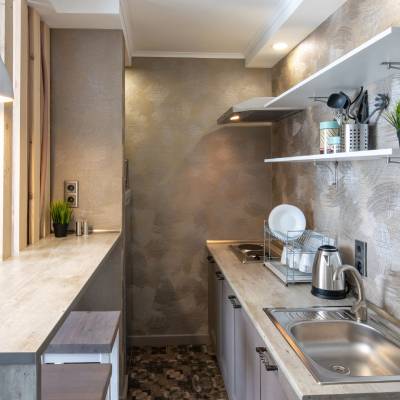 REMODELING SERVICES